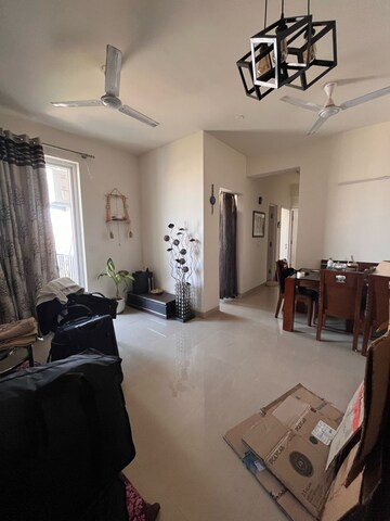 Living Room in 2.5 BHK Apartment at Emaar Emerald Estate, Sector 65 – for Rent