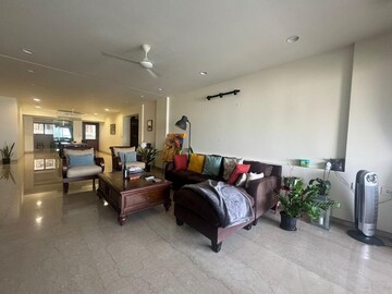 Living Room in 5 BHK Apartment at Versova View, Andheri West – for Rent
