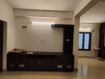 Furnished Amenities in 2 BHK Builder Floor at Hsr Layout – for Rent