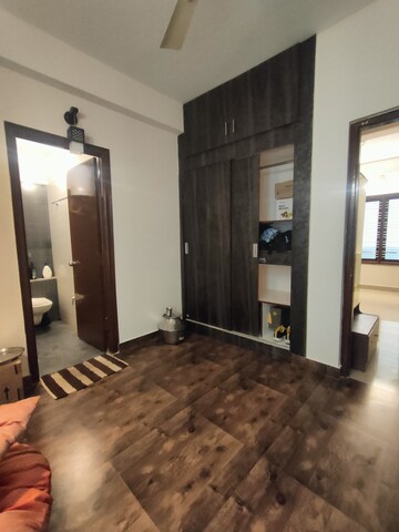 Room in 2 BHK Builder Floor at Hsr Layout – for Rent