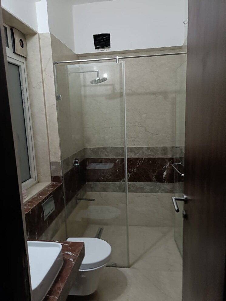 Bathroom, kalpataru-radiance 2 Bedroom 932 Sq.Ft. Apartment In Goregaon West Mumbai 9020329