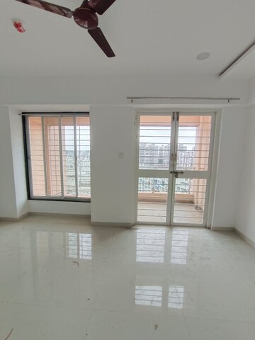 Room in 2 BHK Apartment at Urban Skyline Phase 1, Ravet – for Rent