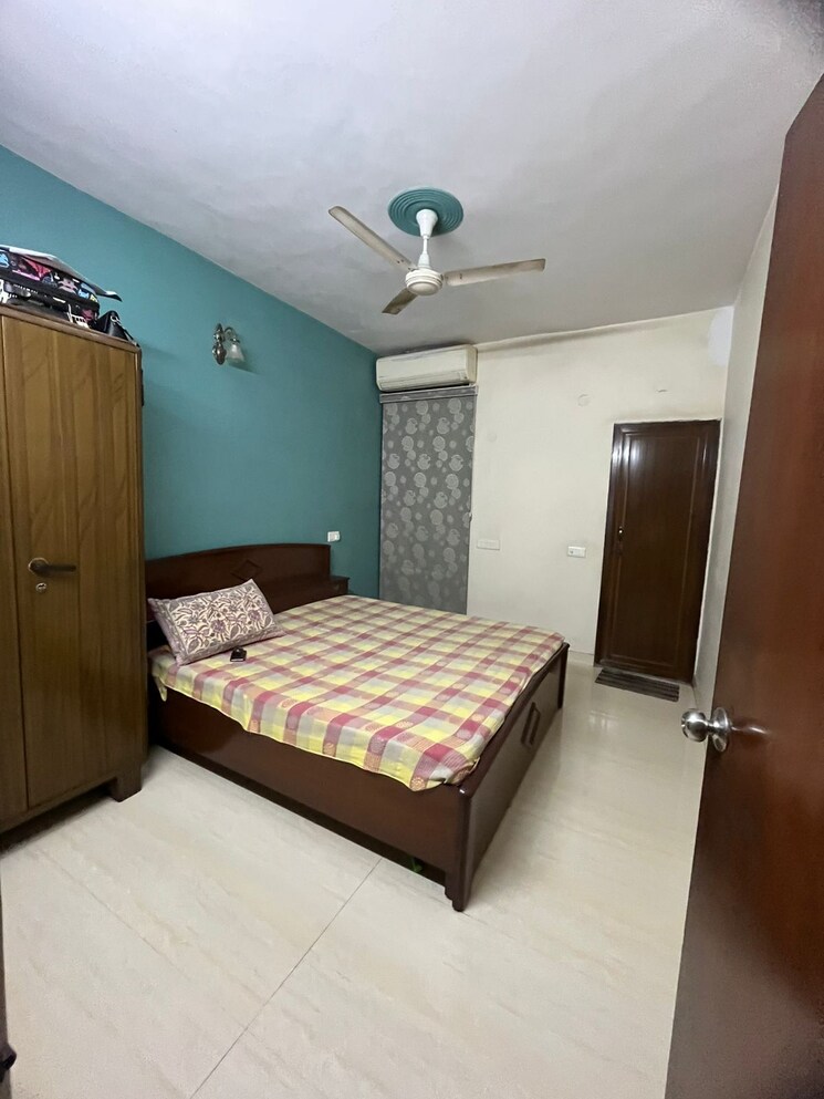 Bedroom, ip extension 3 Bedroom 1350 Sq.Ft. Apartment In Ip Extension Delhi 9020345
