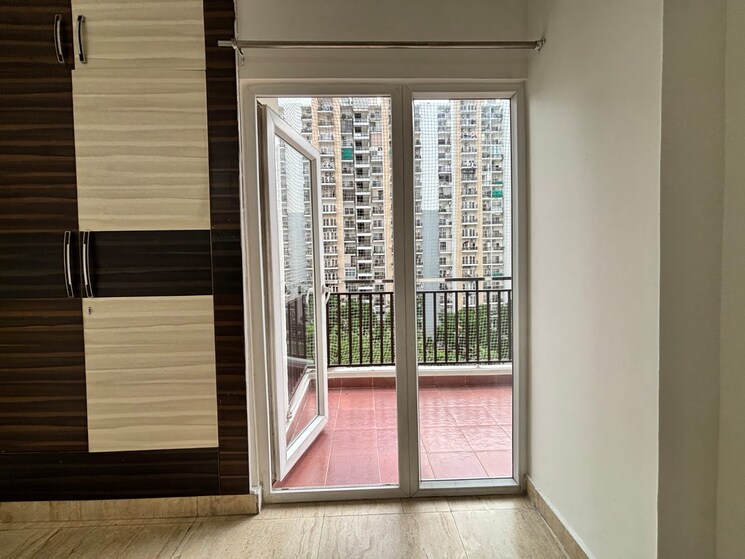 Room, panchsheel-pratistha 2.5 Bedroom 1310 Sq.Ft. Apartment In Sector 75 Noida 9020422