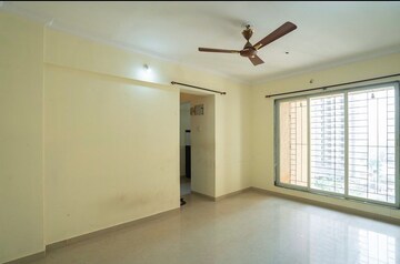 1 BHK Apartment For Sale in Mahavir Kalpavruksha, Ghodbunder Road