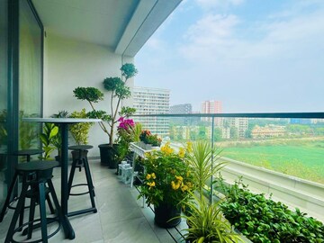 5 BHK Apartment – Garden View at Rustomjee Elements, Andheri West - for Rent
