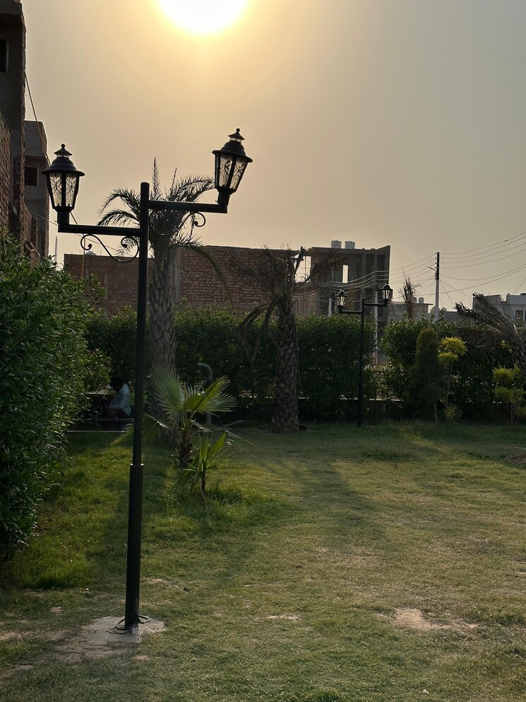 Garden, kharar  118 Sq.Yd. Plot In Kharar Mohali 9020461