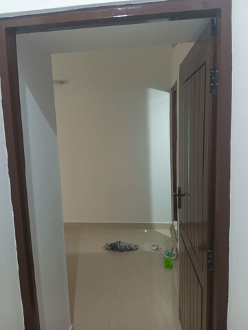 Room in 2 BHK Builder Floor at Hsr Layout – for Rent