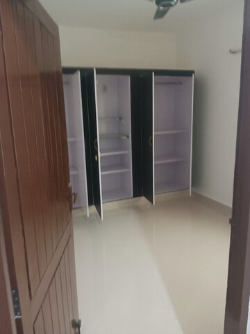Room in 2 BHK Builder Floor at Hsr Layout – for Rent