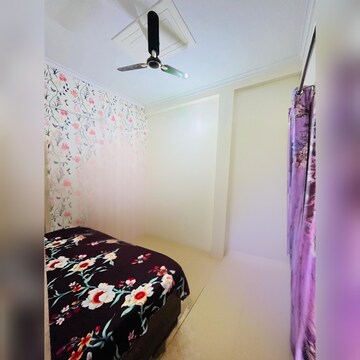 Furnished Amenities in 3 BHK Builder Floor at Greenwood City, Sector 40 – for Rent