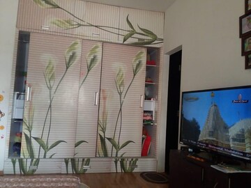 Room in 2 BHK Apartment at Paranjape Blue Ridge, Hinjewadi – for Rent