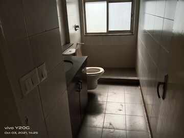 Attached Bathroom in 2.5 BHK Apartment at BPTP Freedom Park Life, Sector 57 – for Rent