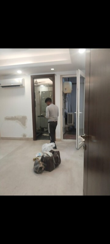 Living Room in 3 BHK Builder Floor at Shivalik Colony – for Rent