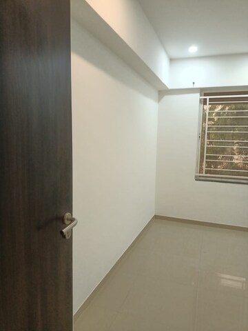 Room in 2 BHK Apartment at Manav Perfect 10, Balewadi – for Rent