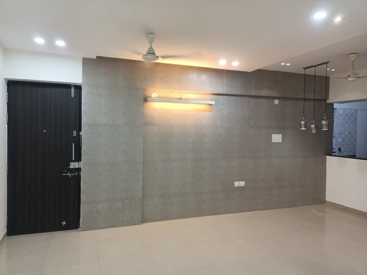2 BHK Apartment For Rent in Manav Perfect 10