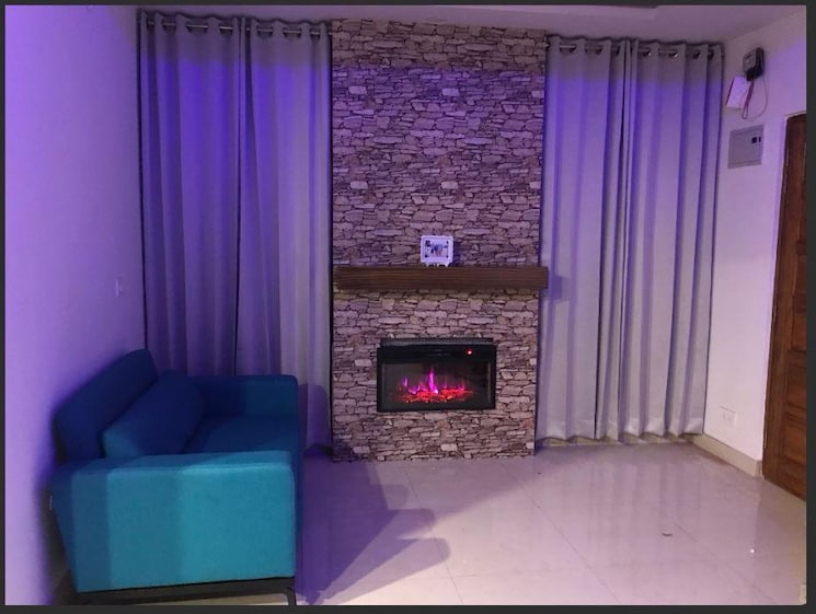 Living Room, mall road 2 Bedroom 1000 Sq.Ft. Apartment In Mall Road Shimla 9019718