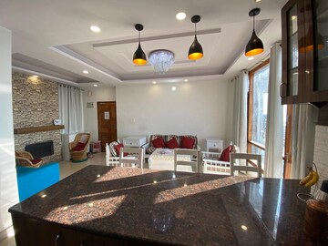 Living Room in 2 BHK Apartment at Mall Road – for Rent