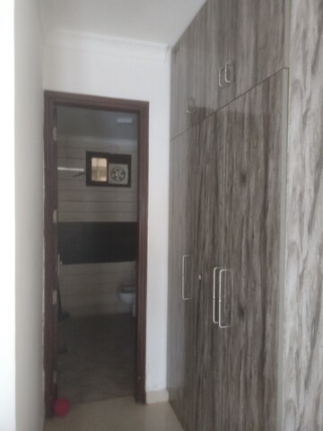Furnished Amenities in 2 BHK Builder Floor at Vasant Kunj Enclave – for Rent