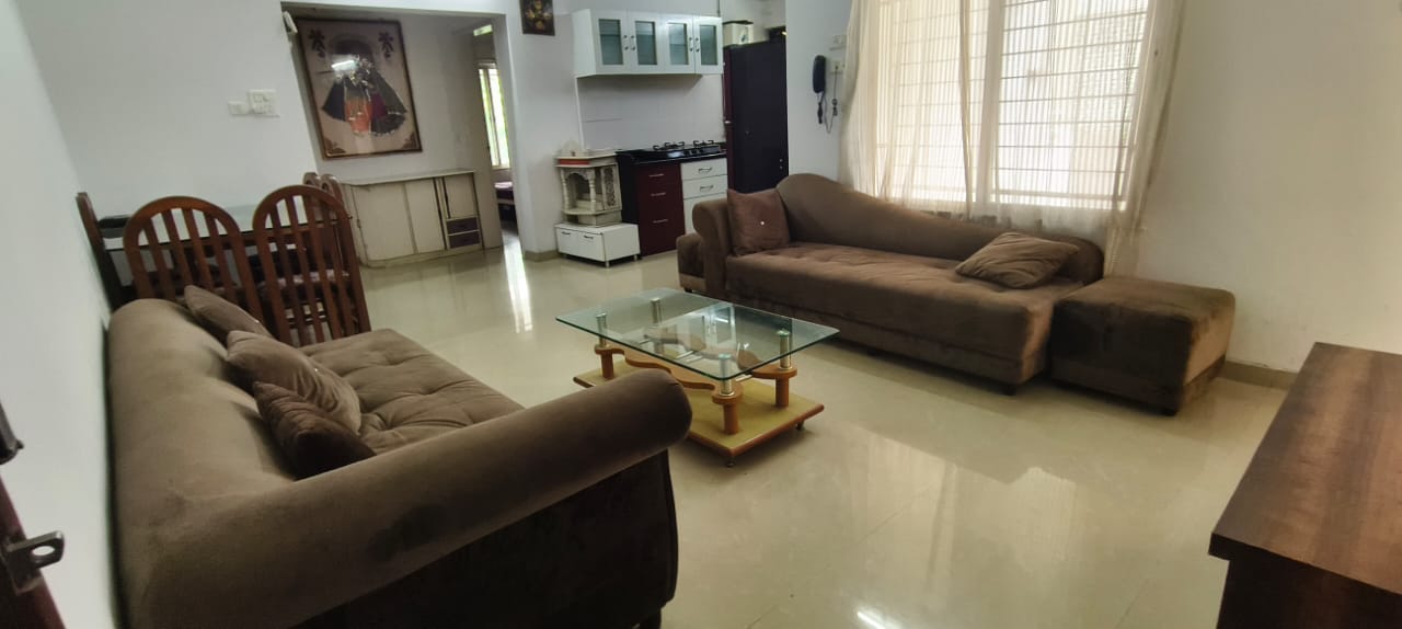 2 BHK 900 Sq.Ft. Apartment in Madhuban Apartment