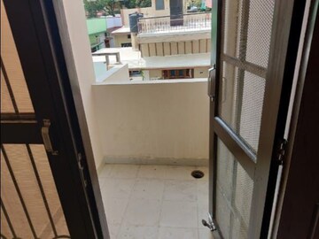 3 BHK Builder Floor For Rent in Chironwali