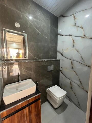 Bathroom in 2 BHK Builder Floor at Rajeshwar Nagar Phase 1 – for Rent