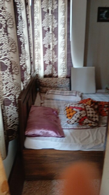 Bedroom in 2 BHK Apartment at Vinay CHS, Mahim West – for Rent