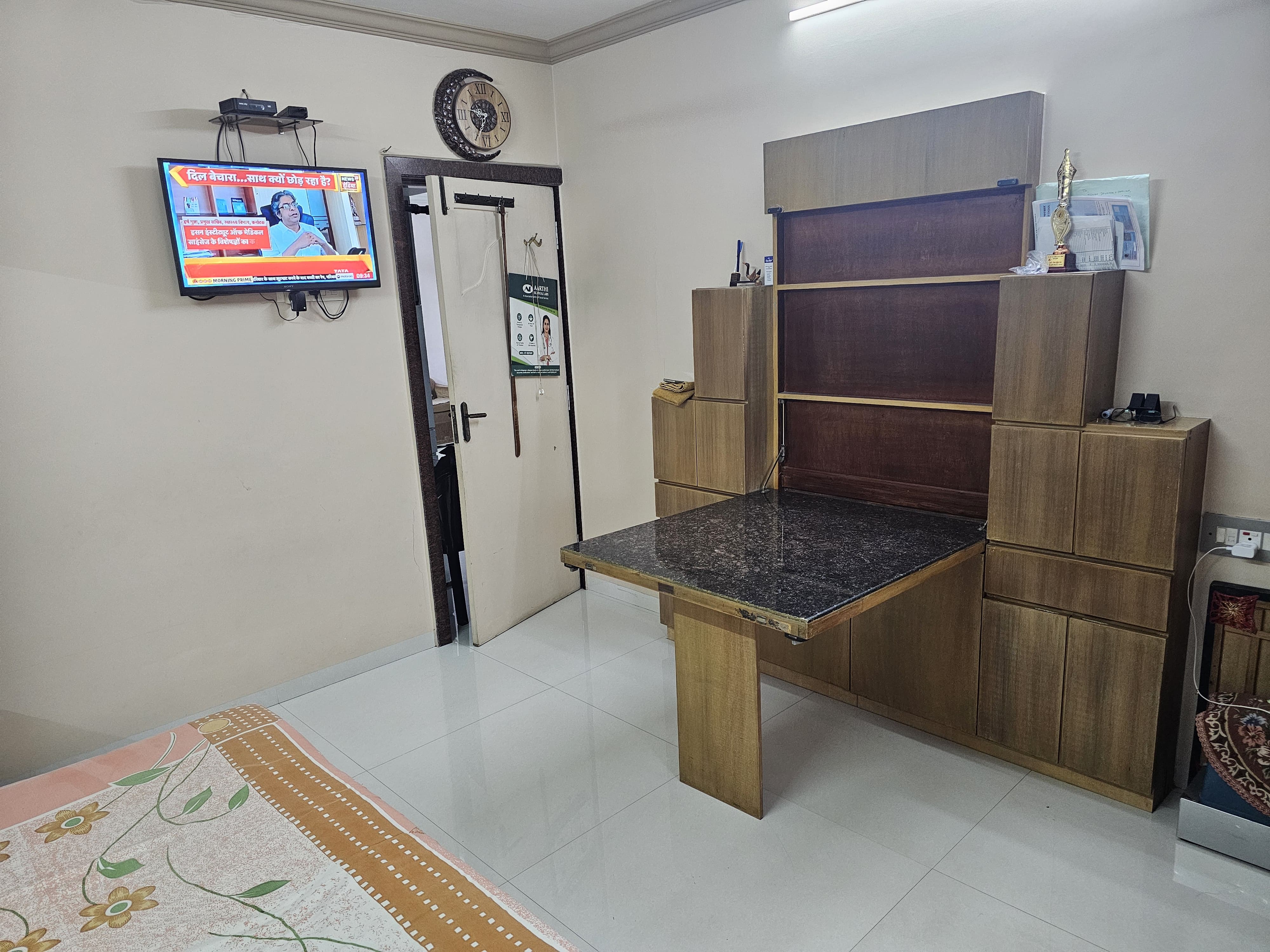 3 BHK 1850 Sq.Ft. Apartment in Valley Towers Annex