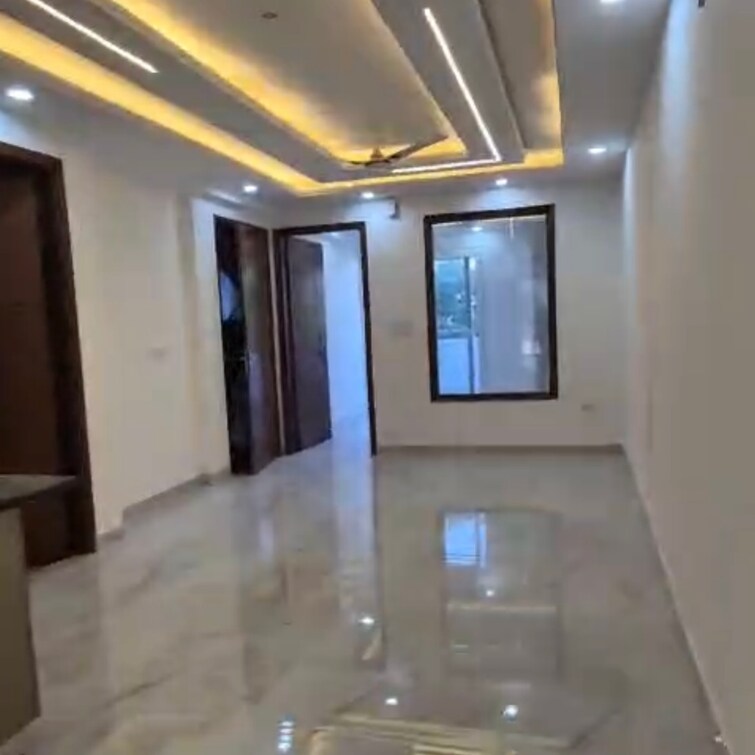 Cover Image, chattarpur 3 Bedroom 120 Sq.Yd. Builder Floor In Chattarpur Delhi 9020712