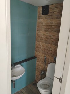 2 BHK + Pooja Room Apartment For Sale in Thane West