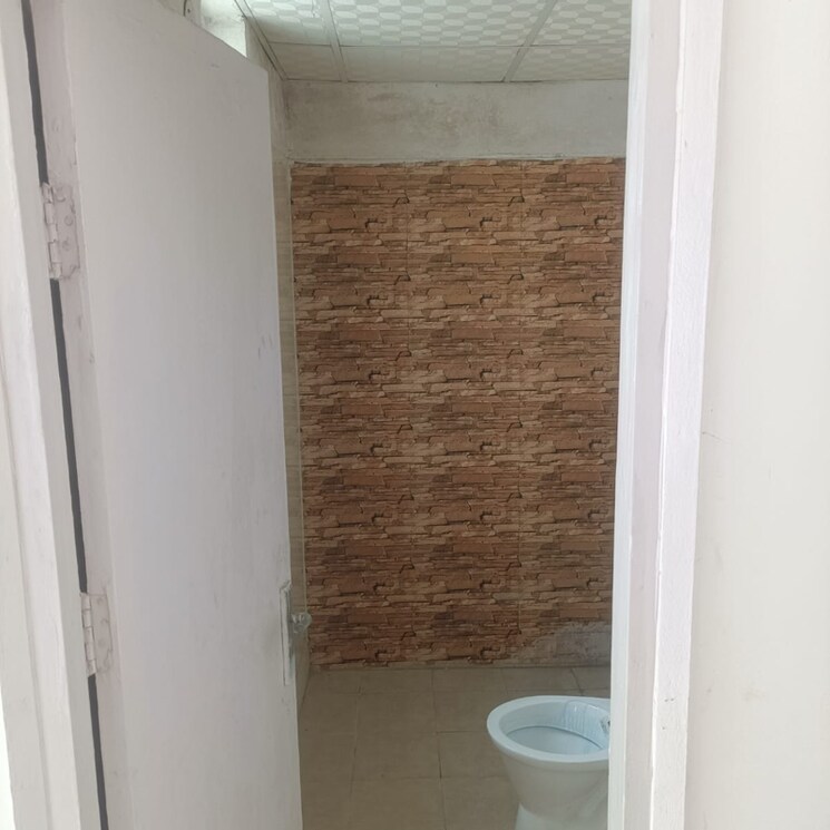 Bathroom, auric-city-homes 3 Bedroom 672 Sq.Ft. Apartment In Neharpar Phase 2 Faridabad 9020764