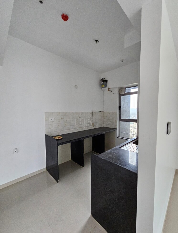 Kitchen, kalpataru-immensa 3 Bedroom 1380 Sq.Ft. Apartment In Kolshet Road Thane 9020816