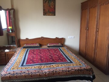 Bedroom in 3 BHK Apartment at Gurukul – for Rent