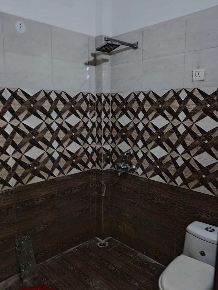 Attached Bathroom, ahlcon-apartments 2 Bedroom 1050 Sq.Ft. Apartment In Vaishali Sector 2 Ghaziabad 9020916