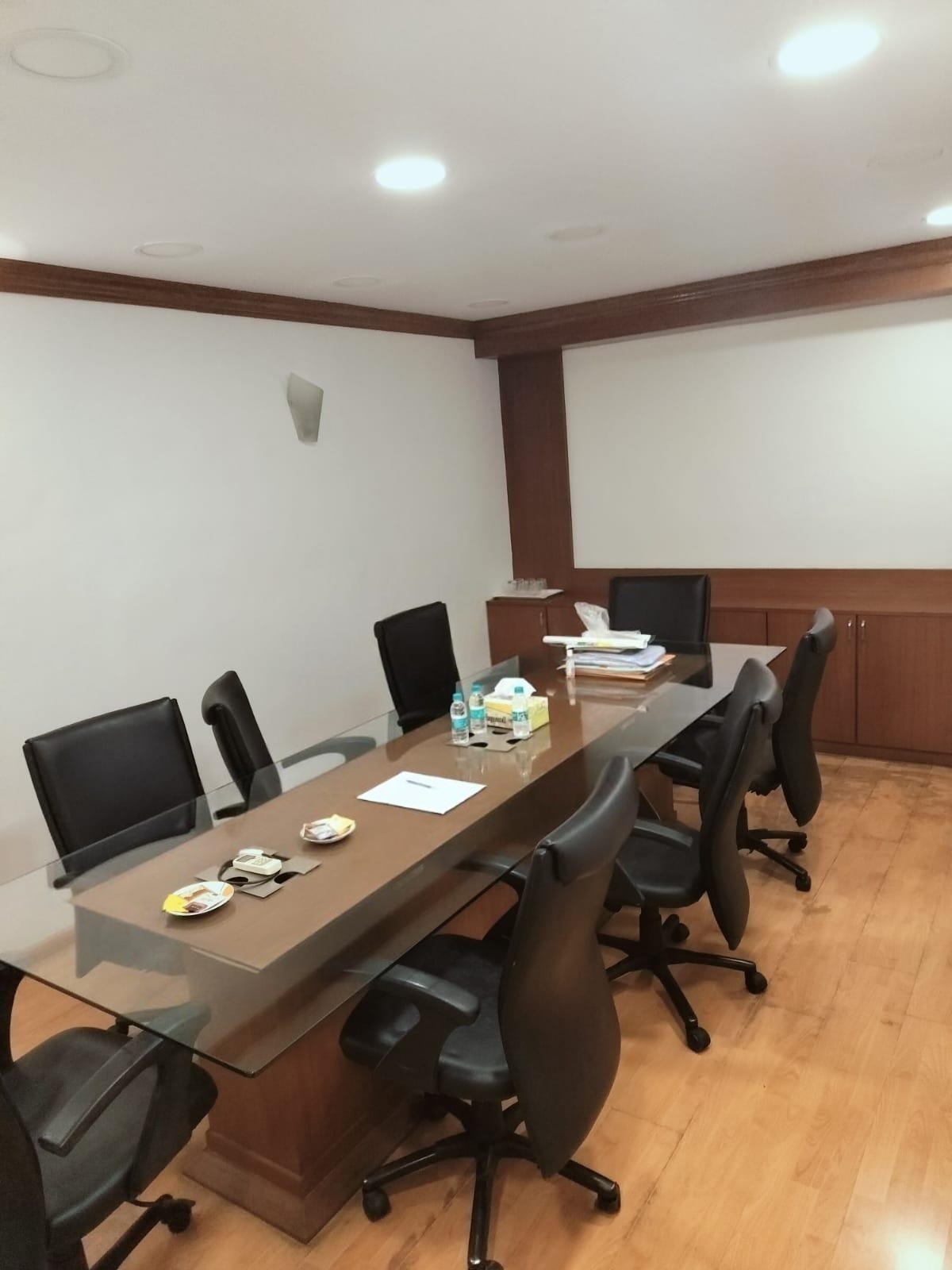 Office Space For Rent in Raheja Chambers