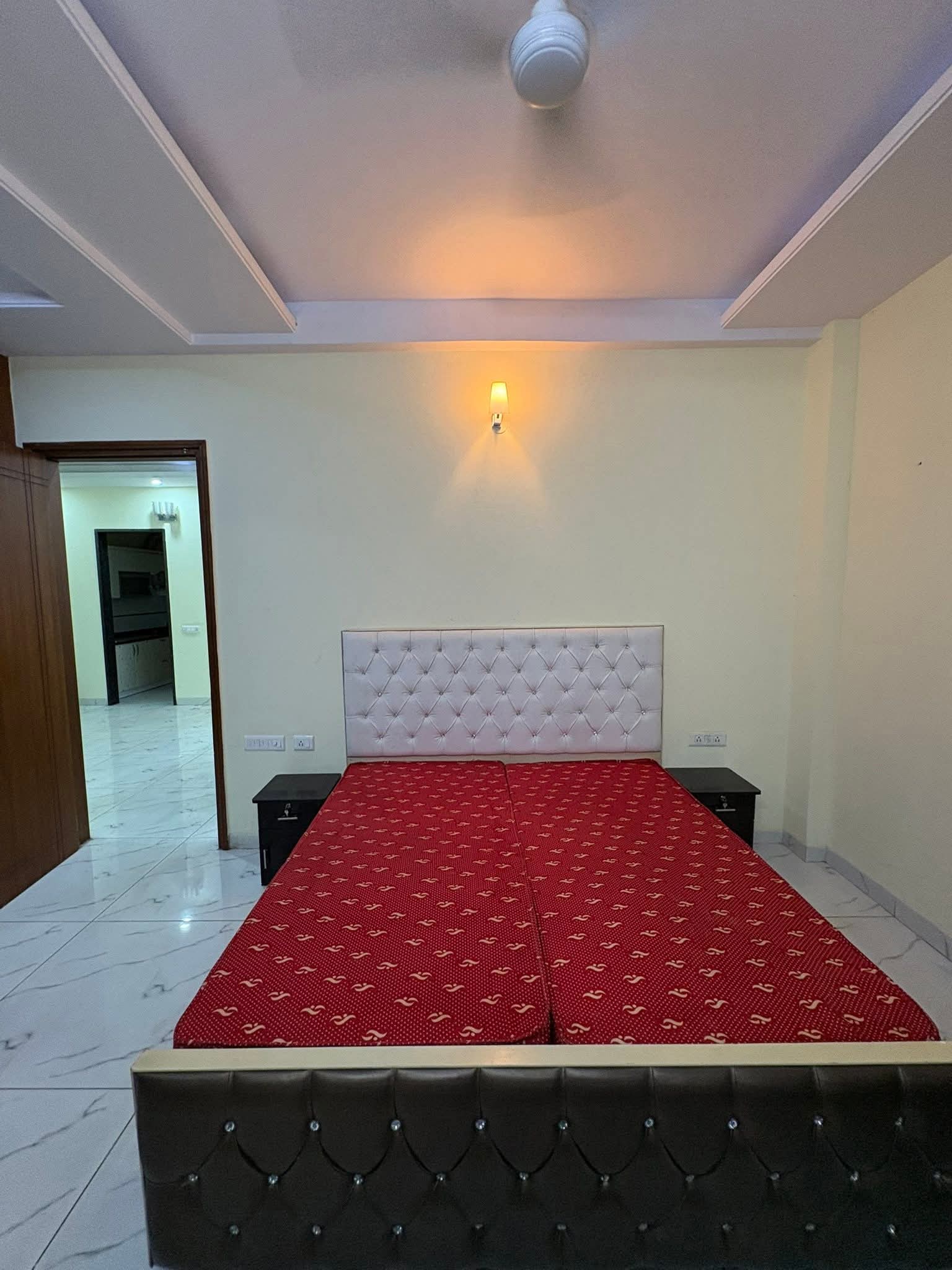 1 RkBuilder Floor For Rent in Saket