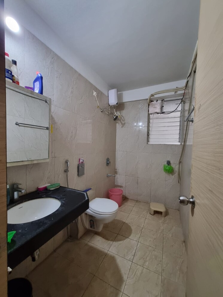 Bathroom, concord-prima-domus 2 Bedroom 800 Sq.Ft. Apartment In Balewadi Pune 9020883