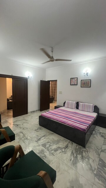 Bedroom in 2 BHK Builder Floor at Jangpura – for Rent