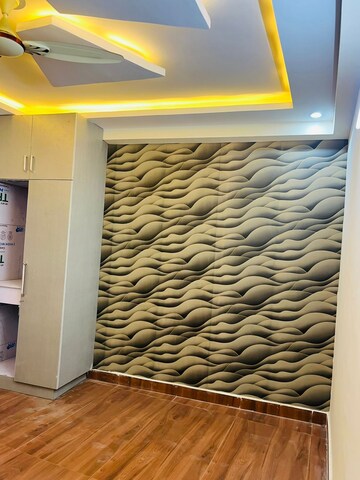 Bedroom in 3 BHK Builder Floor at Arjan Garh – for Sale