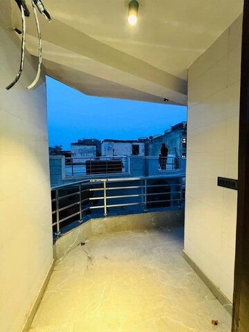 Staircase in 3 BHK Builder Floor at Arjan Garh – for Sale
