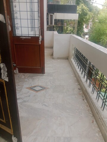 Balcony in 3 BHK Builder Floor at Palam Vihar Residents Association, Palam Vihar – for Rent