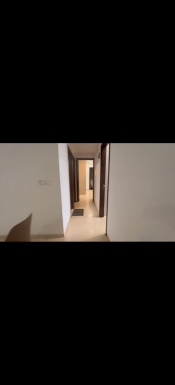 Room in 3 BHK Apartment at The Park Residency Andheri, Andheri West – for Rent