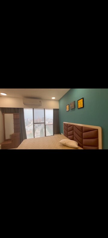 Bedroom in 3 BHK Apartment at The Park Residency Andheri, Andheri West – for Rent