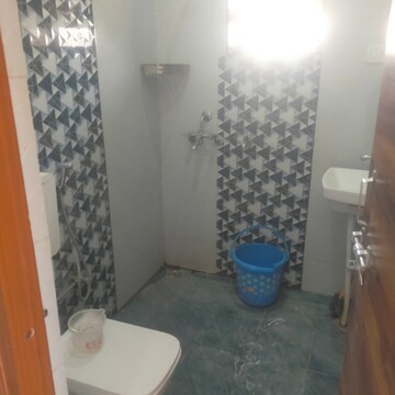Bathroom in 2 BHK Independent House at Gomti Nagar – for Rent