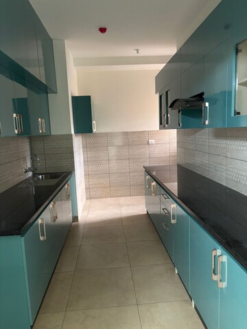 Kitchen in 3 BHK Apartment at Prestige Finsbury Park Regent, Bagaluru – for Rent