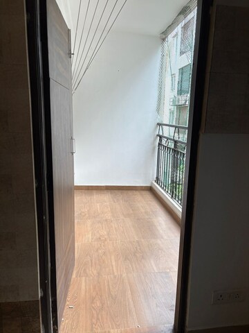 Room in 3 BHK Builder Floor at Hauz Khas Enclave – for Rent