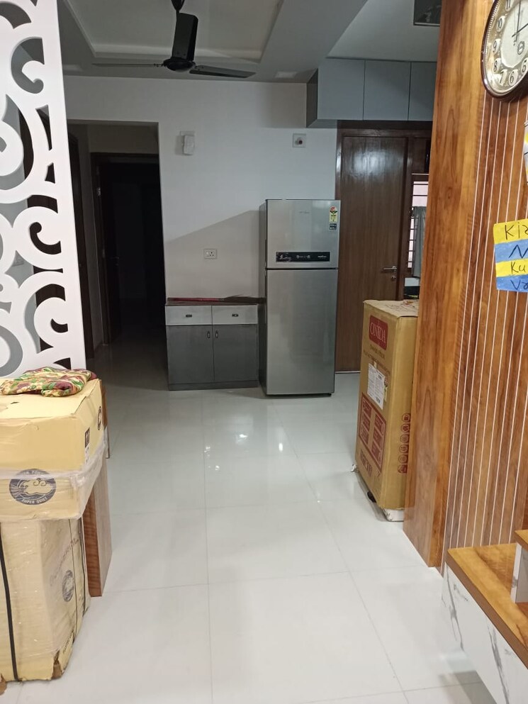 Room, bhadaj 3 Bedroom 1485 Sq.Ft. Apartment In Bhadaj Ahmedabad 9020982
