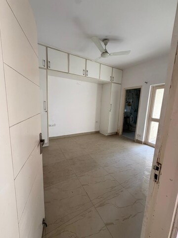 Room in 3 BHK Apartment at Nimbus The Golden Palm, Sector 168 – for Rent