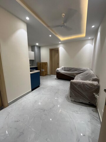 Room in 2 BHK Builder Floor at Sushant Lok I – for Rent