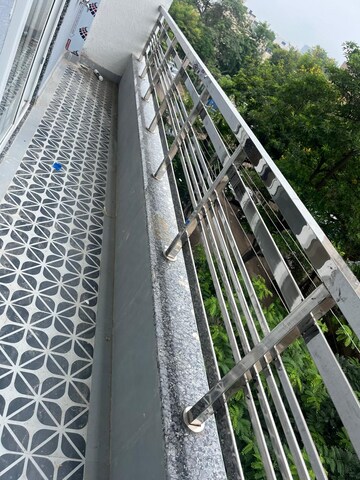 Balcony in 2 BHK Builder Floor at Sushant Lok I – for Rent
