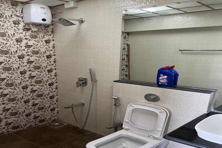 Bathroom, runwal-the-orchard-residency 3 Bedroom 1445 Sq.Ft. Apartment In Ghatkopar West Mumbai 9020999